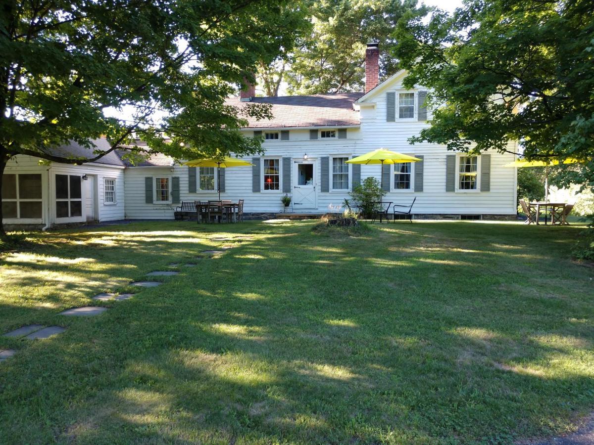 1805 House Bed & Breakfast Hollowville Eksteriør bilde